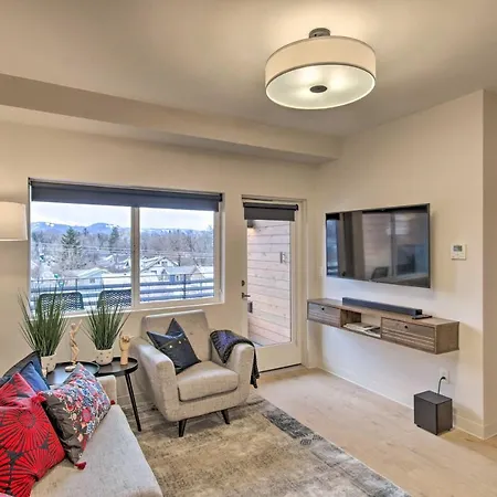 Chic Bozeman Apartment - 1 Block Off West Main St!